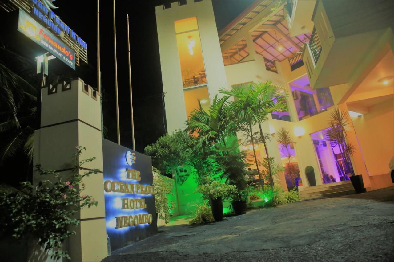 The Ocean Pearl Hotel Negombo Exterior photo